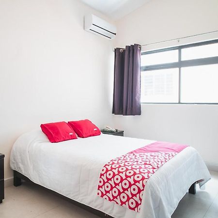 Oyo Hotel Home Express ทักซ์ทลา กูทิเอเรซ ภายนอก รูปภาพ