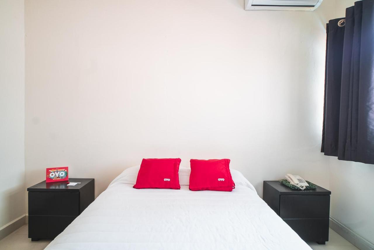 Oyo Hotel Home Express ทักซ์ทลา กูทิเอเรซ ภายนอก รูปภาพ