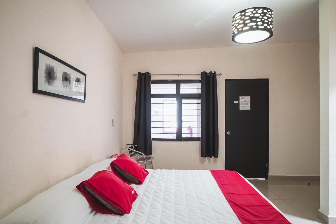 Oyo Hotel Home Express ทักซ์ทลา กูทิเอเรซ ภายนอก รูปภาพ